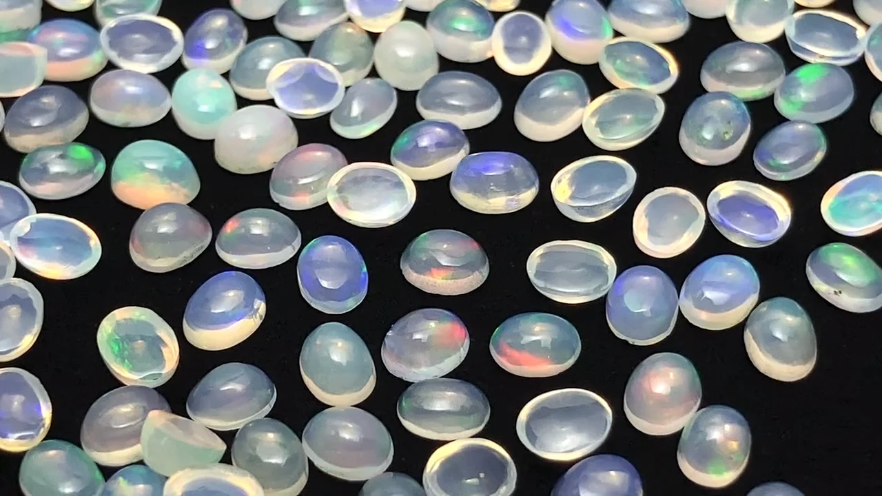 エチオピア産オパール オーバル カボション4×3mm 20個｜天然石ビーズの