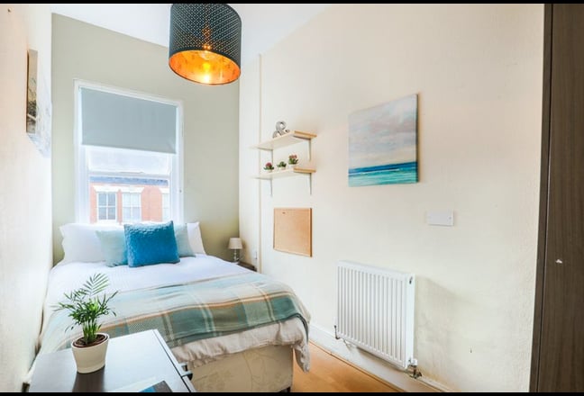 Video 1: Downstairs kitchen