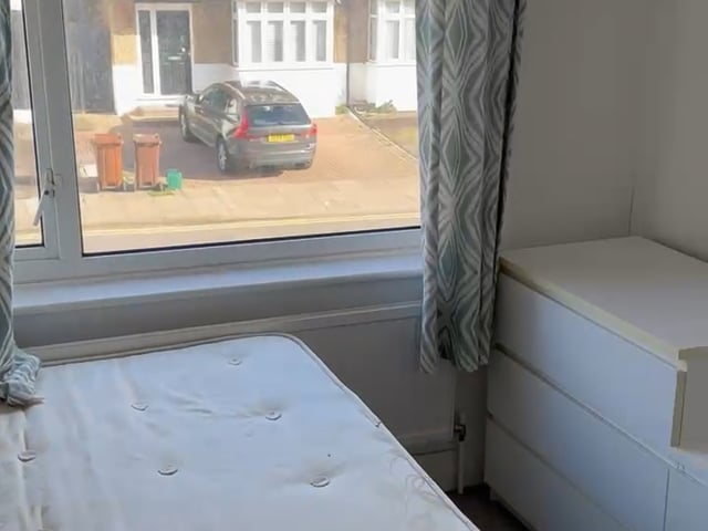 Double Room Available St Albans Main Photo