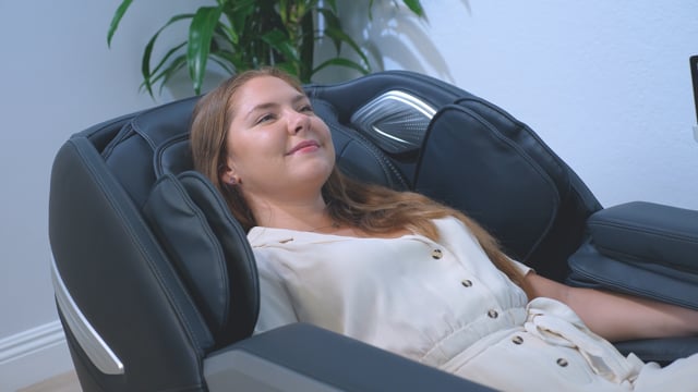 video Relx Mars Pro Massage Chair