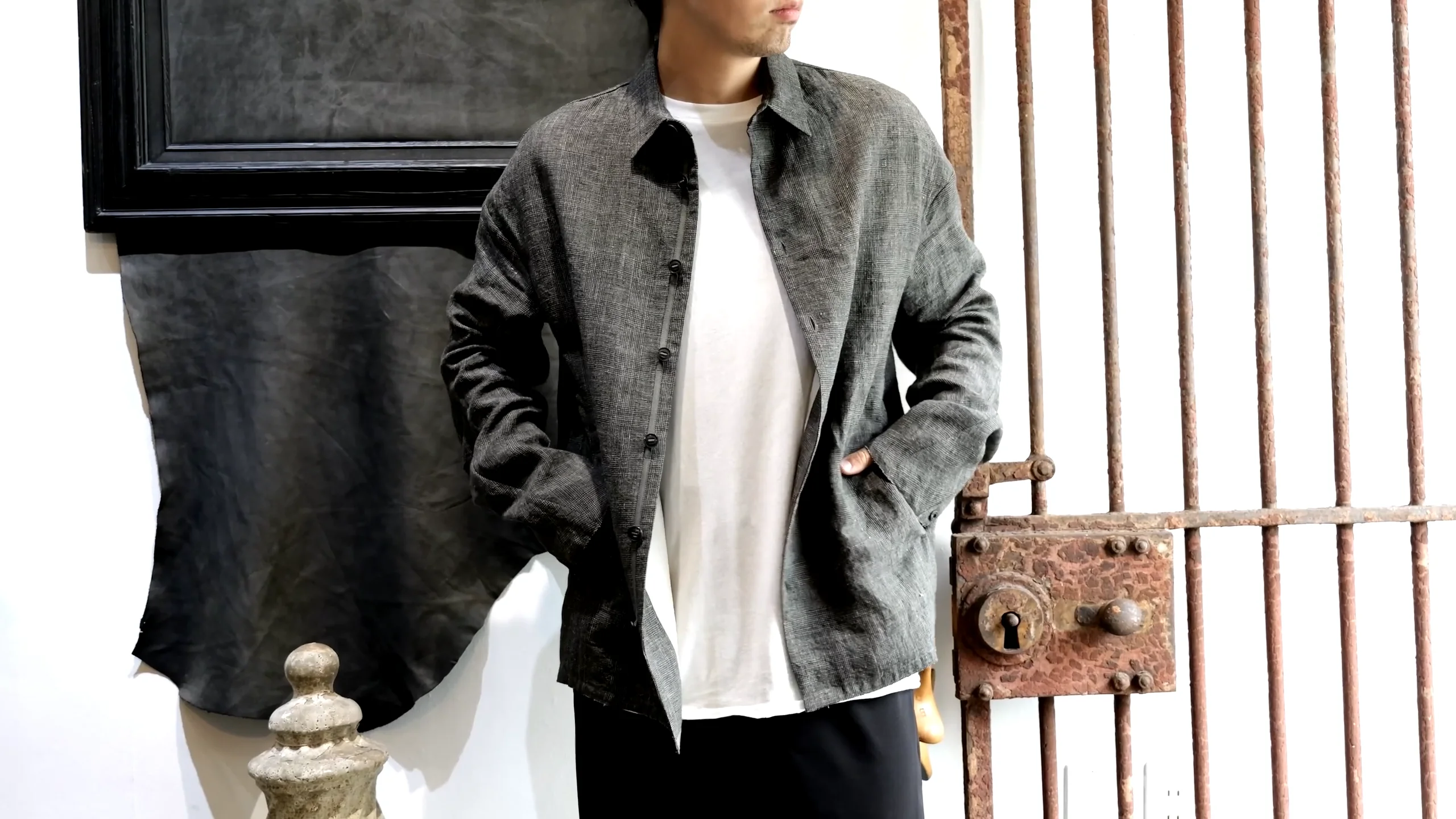 DEVOA Faliero Sarti ジャケット ⠀ Jacket…“DEVOA” Shirt…“灰草&CROMÄGNON” Pants…“DEVOA