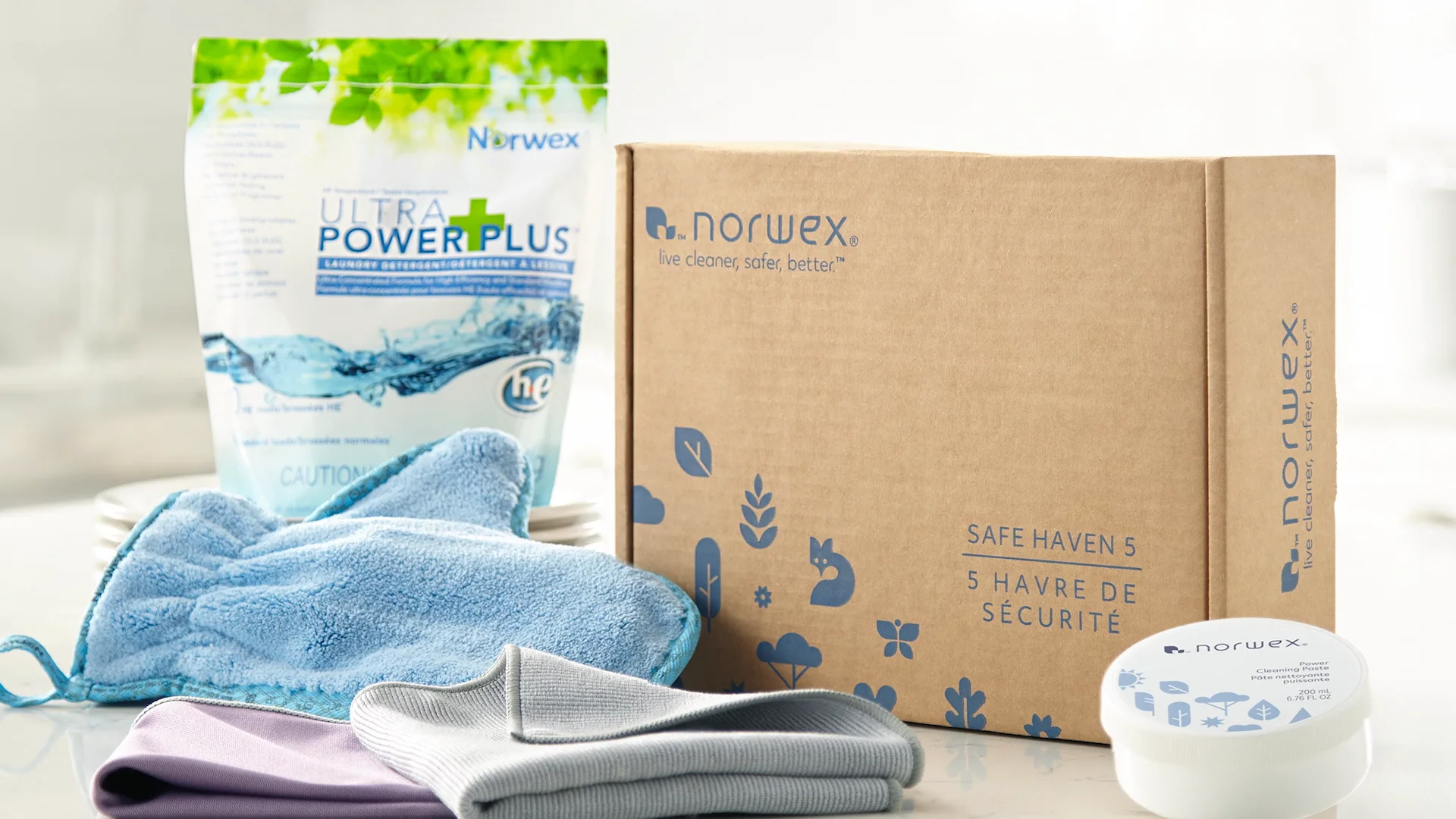 Norwex-Bundle- on sale 5 cloths total