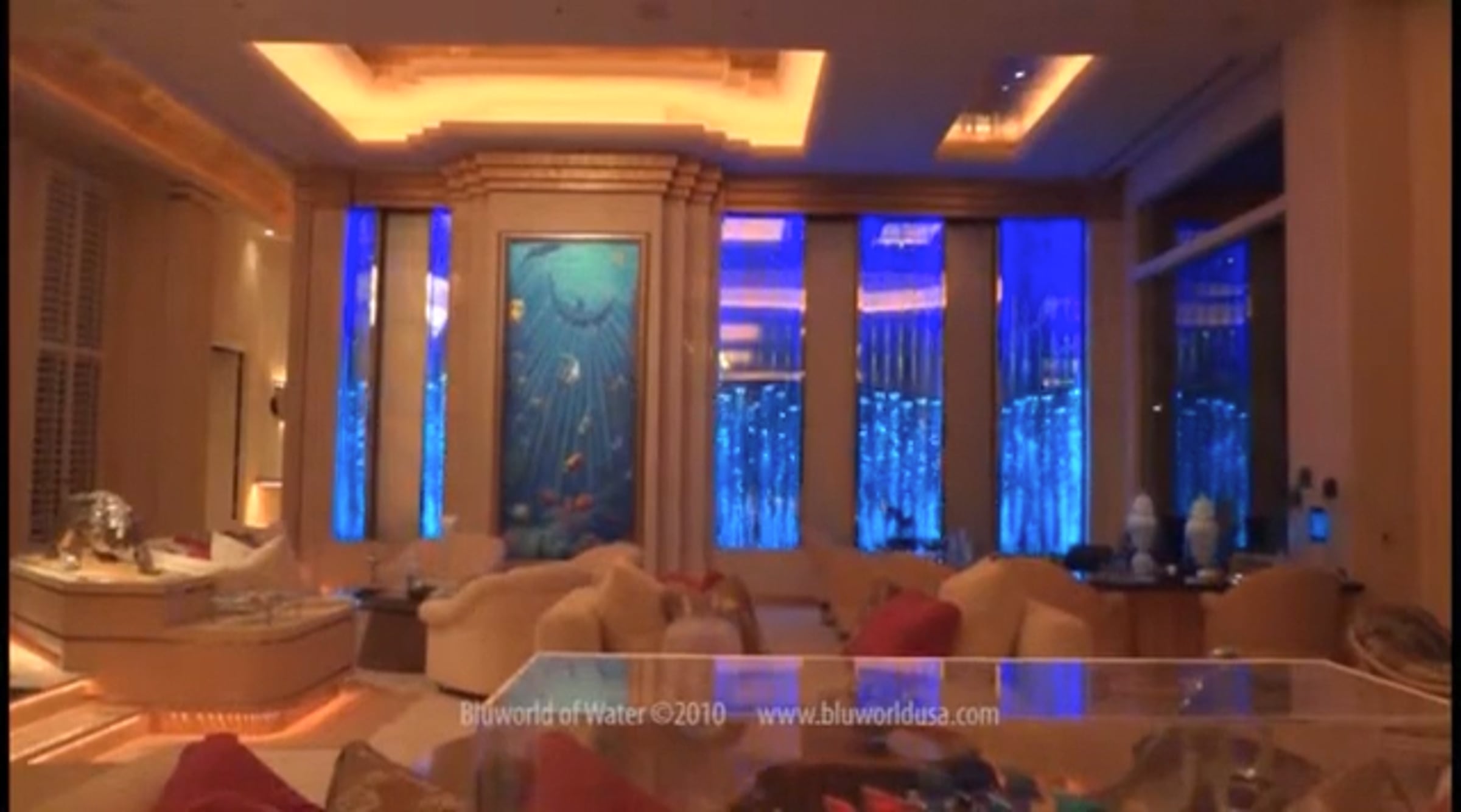 Custom Bluworld Bubble Wall for Private Residence 8 (1) | Videos ...