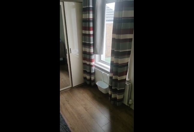 Spacious Room in Heathrow Haven Main Photo