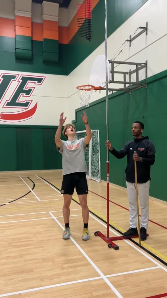 Watch noah barthe's Vertical Jump: 36.5 inches