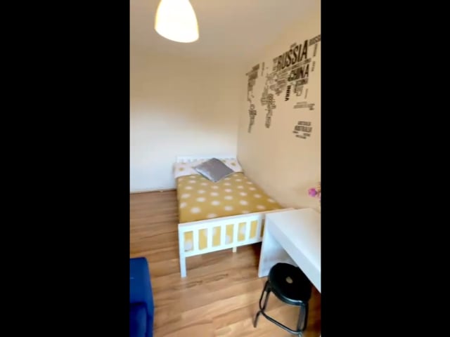 Video 1: Room 2 - Large double