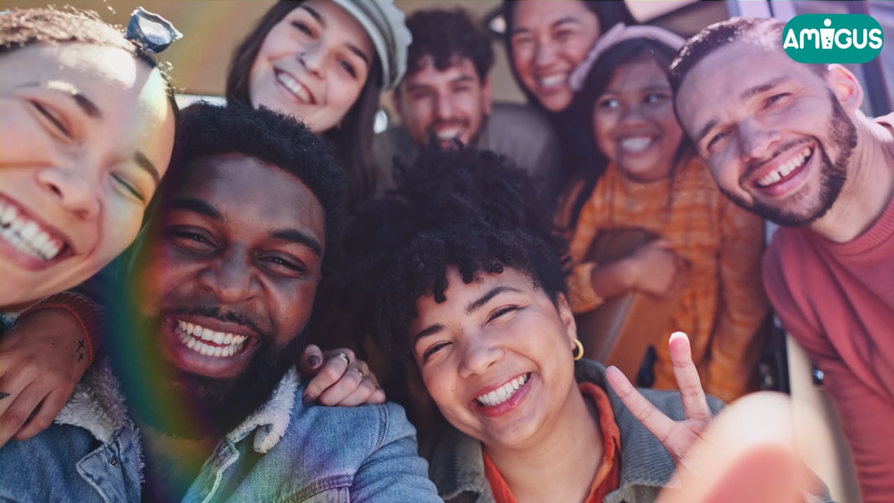 ¿Qué es un vídeo corporativo? | Videocontent Tu vídeo desde 350€ | 1827531320 a95169c5b3ac179a2ebec098c5a62abfa19e32a39096ab7cfdd35ba2a424bdef d 1280x720?&r=pad&region=us | videos-corporativos-videos
