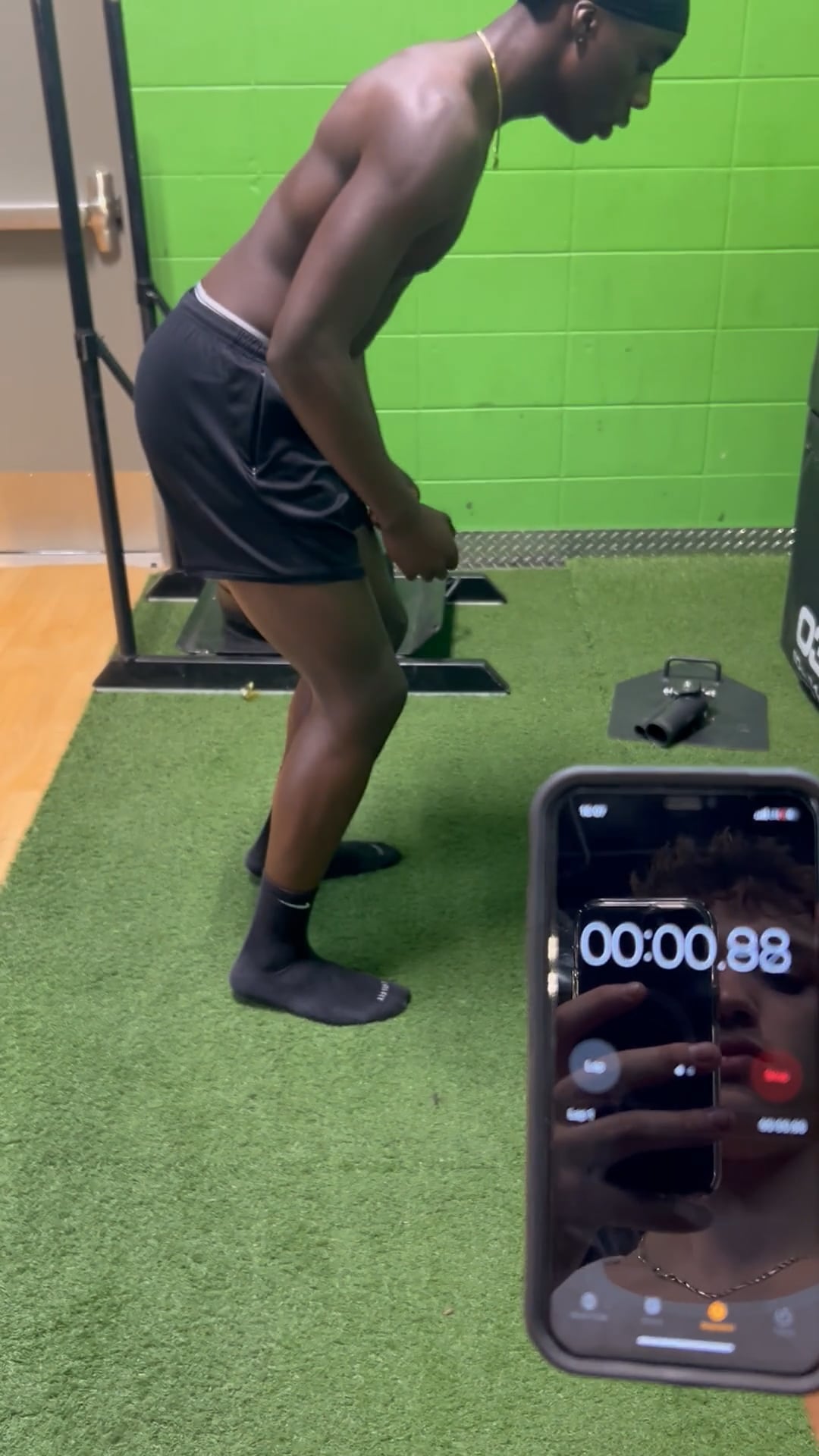 Watch nygiel isaac augustin's Skier’s (ANT/POST): Approved