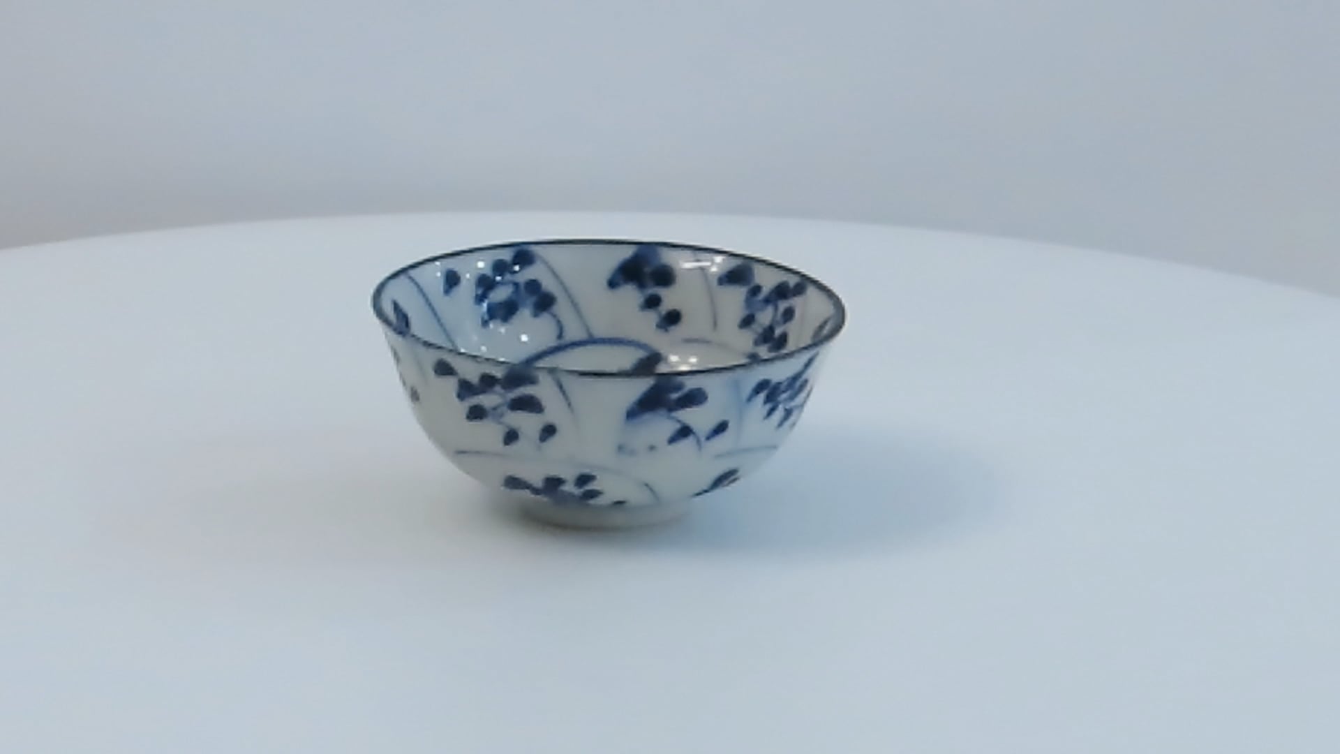 Ancien Bol Chinois Porcelaine Bleue Et Blanche - Épave Tek Sing - Motif Swirl - 1850