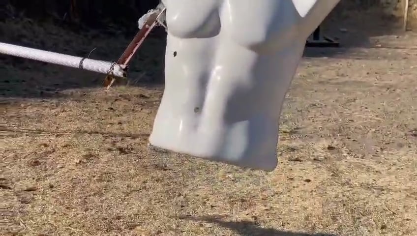 https://i.vimeocdn.com/video/1828736230-20dea98faef69f03bbc0837725125575bafc04d4813640582bb0fa4e12bebf19-d