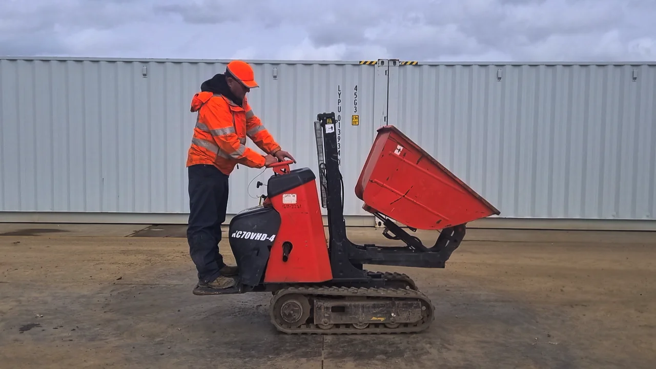 Kubota KC70 - Leeds April 24 on Vimeo