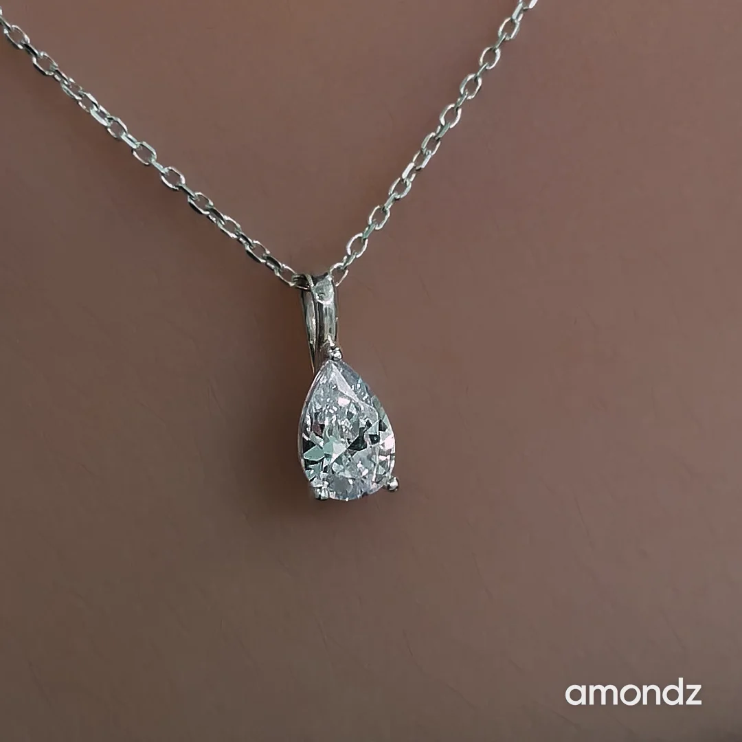 シルバー ペア カット ネックレス / Silver Pear Cut Necklace シルバー ペア カット ネックレス / Silver Pear Cut Necklace