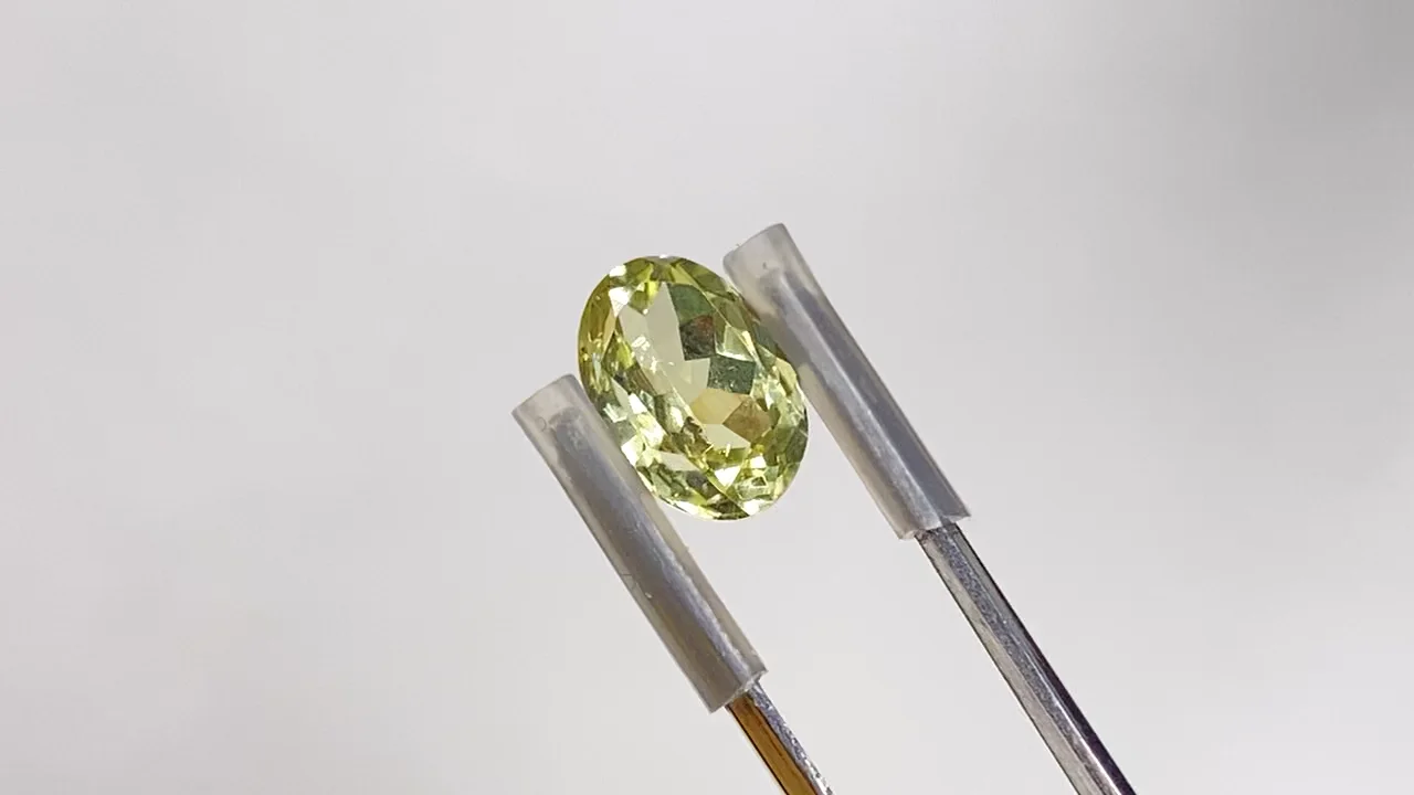 動画】【1点もの】宝石質シリマナイトAAA ルース ファセットカット 1粒