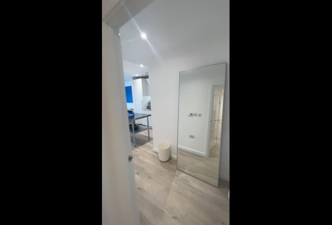 New build double room + ensuite to let  Main Photo