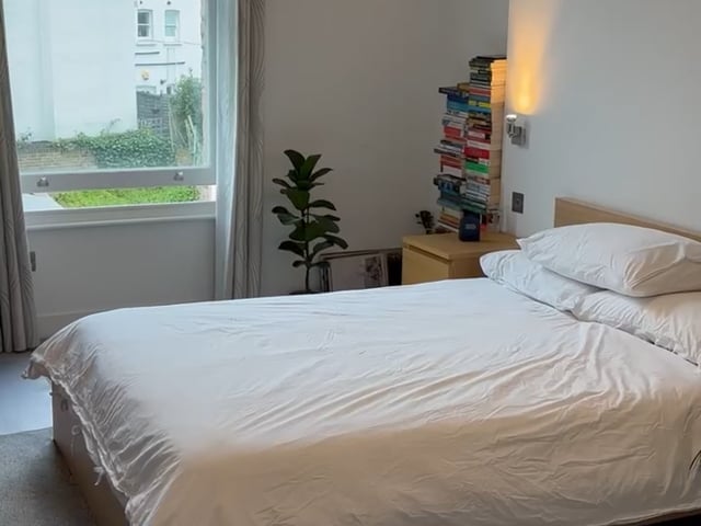 Stunning dbl room in modern flat - West Hampstead Main Photo