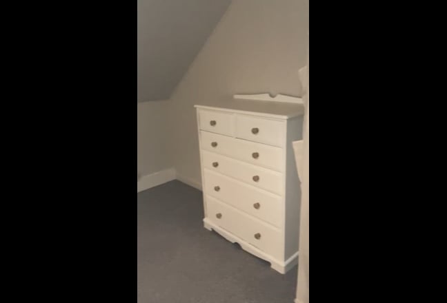 Video 1: Breakfast room/Living room