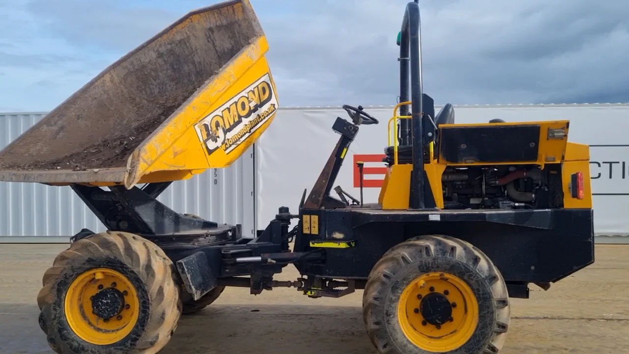 JCB 6TST 6 Ton Swivel Skip Dumper - Leeds April 2024 on Vimeo
