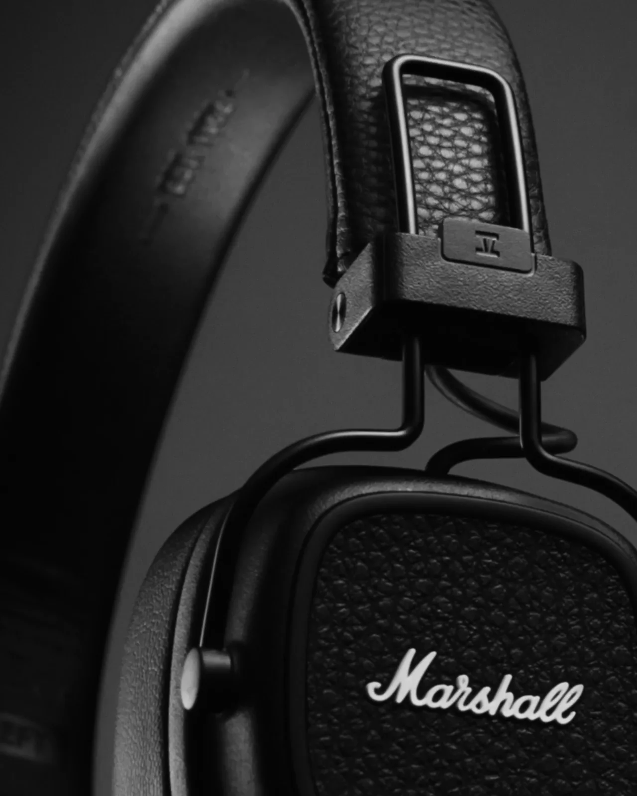 Major V headphones give you 100+ hours of wireless playtime Major V headphones give you 100+ hours of wireless playtime