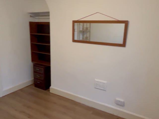 Single room to rent in Covent Garden- Main Photo