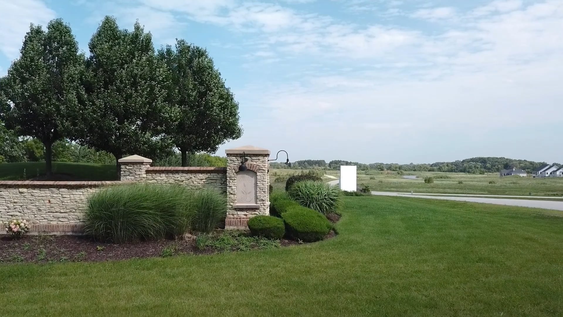 HENNING ESTATES CUSTOM STYLE RANCH HOMES