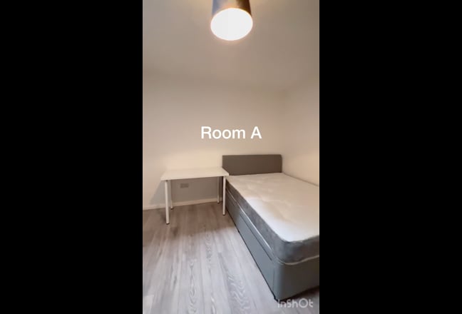 🚨 Brand New Rooms Available In East London📍 Main Photo