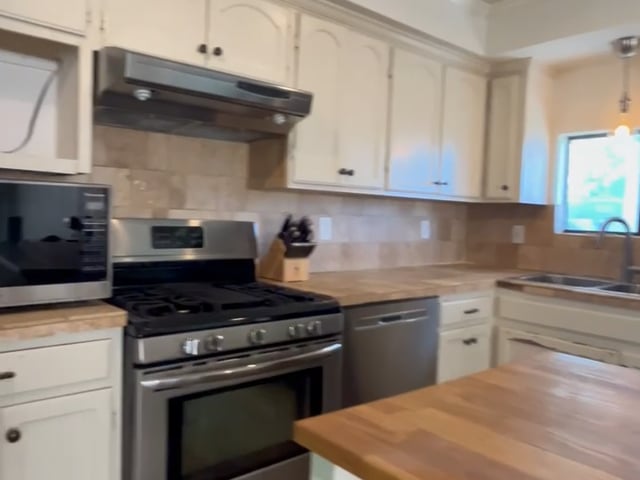 Video 1: Shared Kitchen (stocked with dishware and appliances)