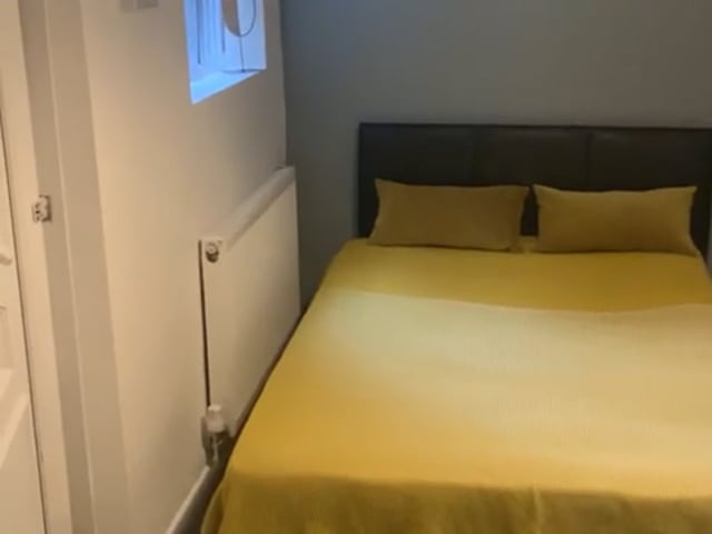 Fab sized en-suite room available NOW £595PCM Main Photo