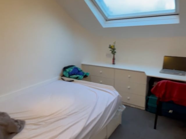 Single bedroom tenancy takeover  Main Photo