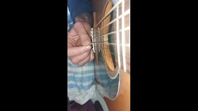 Inside picking at around 130bpm with supinated position
