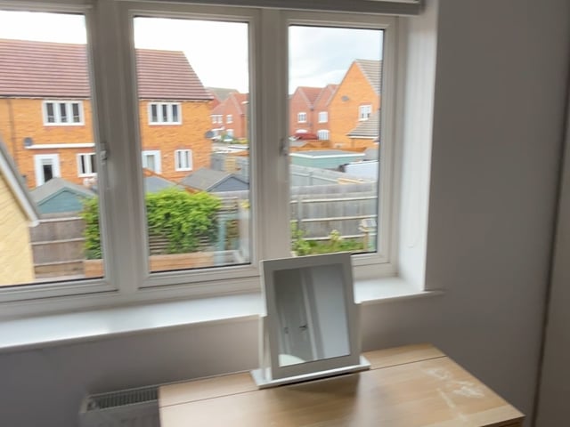 Spacious double room in Didcot - bills included Main Photo