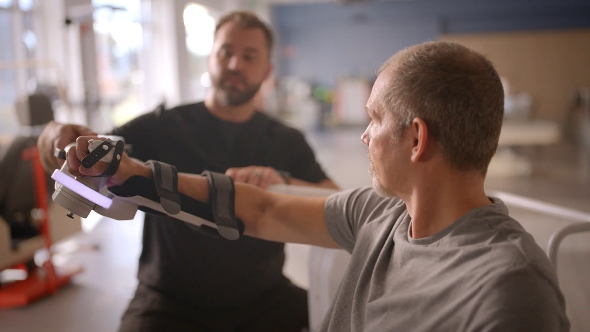 Encompass Health "Carol of the Bells" Holiday Campaign Carol of the Bells 30 TV Spanish OLV