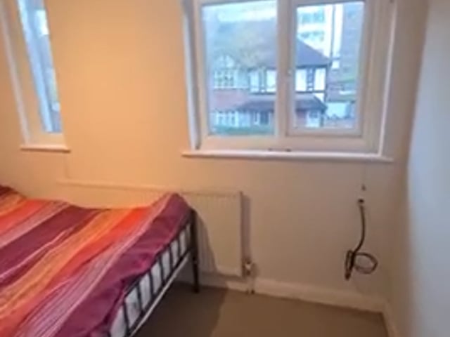 Double room available in Streatham   Main Photo