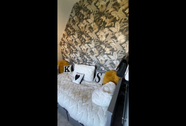 Single room for rent in southfleet village in Kent Main Photo