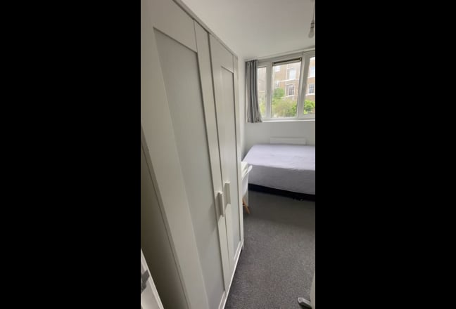 Nice Room 10min from Stockwell and Oval Station Main Photo