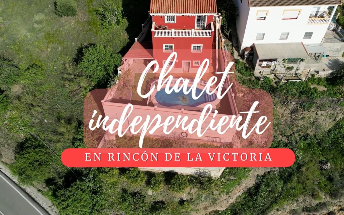 Chalet en Venta en Rincón de la Victoria