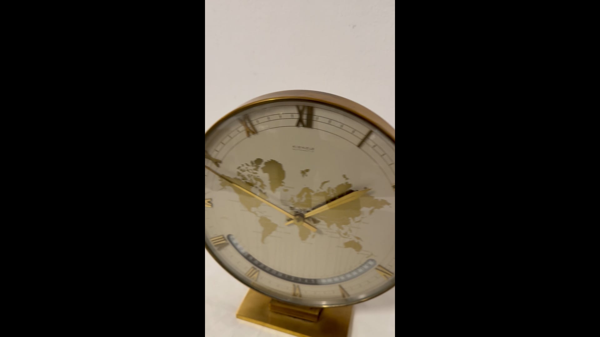Big Kienzle Weltzeituhr Modernist Table World Timer Zone Clock