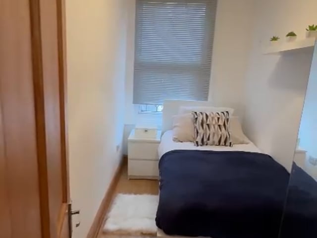 Video 1: Single Room