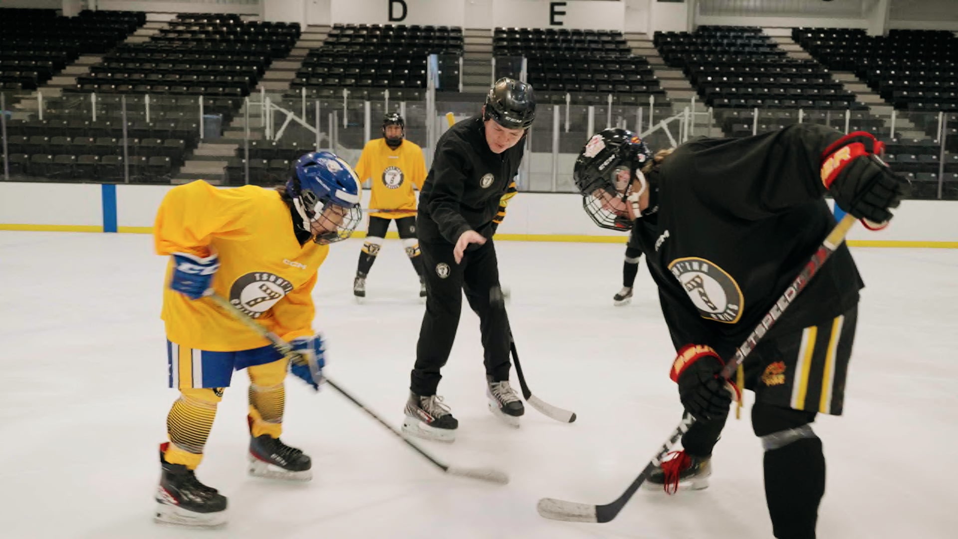 Hockey Canada - Kyle Dodginghorse - National Volunteer Week