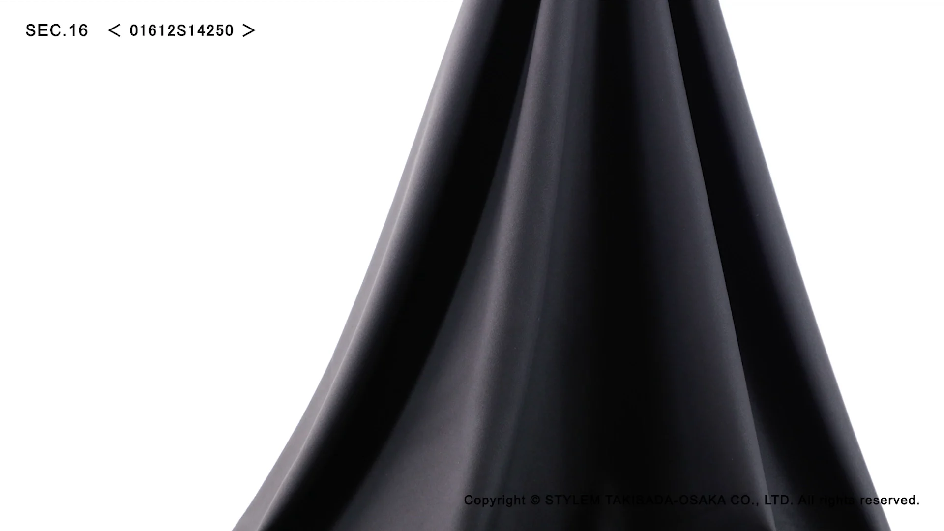 【美品】EEL Products　コスモス コート2　ロクヨン クロス　中綿　黒 MELTON R-SIDE SLIT COAT(S Black): Yohji Yamamoto｜THE SHOP