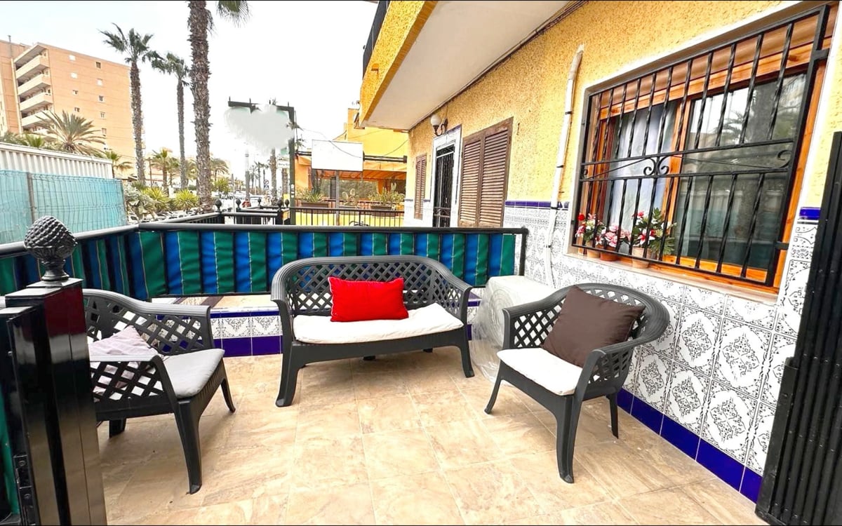 Terraced House for Sale in Torrevieja