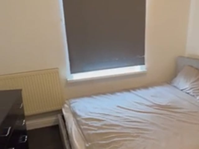 3 rooms available B21 Handsworth Main Photo