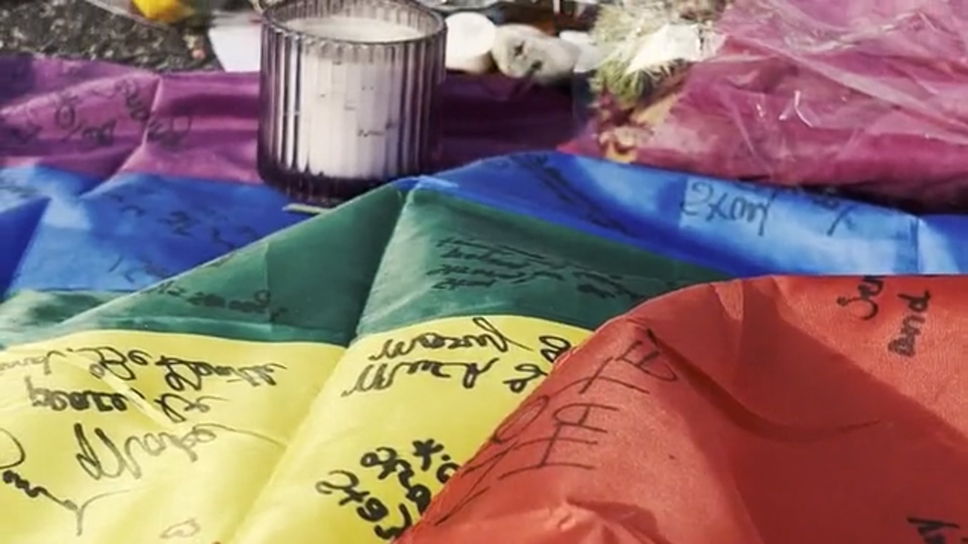 Lovelett Compilation | Club Q