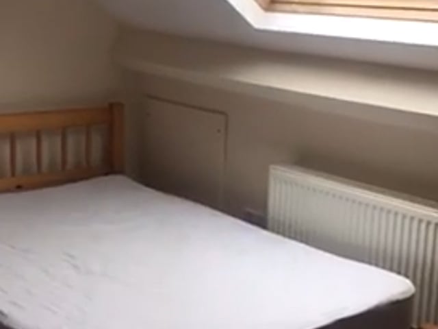 Video 1: back attic   double room 
