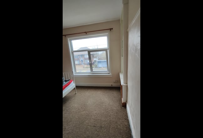 Great deal. Large double room Main Photo