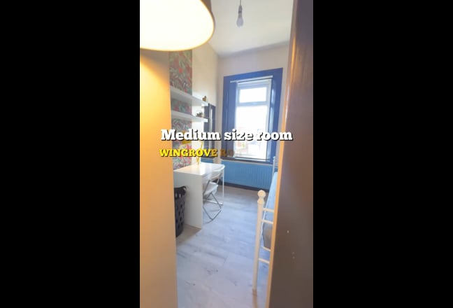 Medium Room Near Town(All Bills/Cleaning Included) Main Photo
