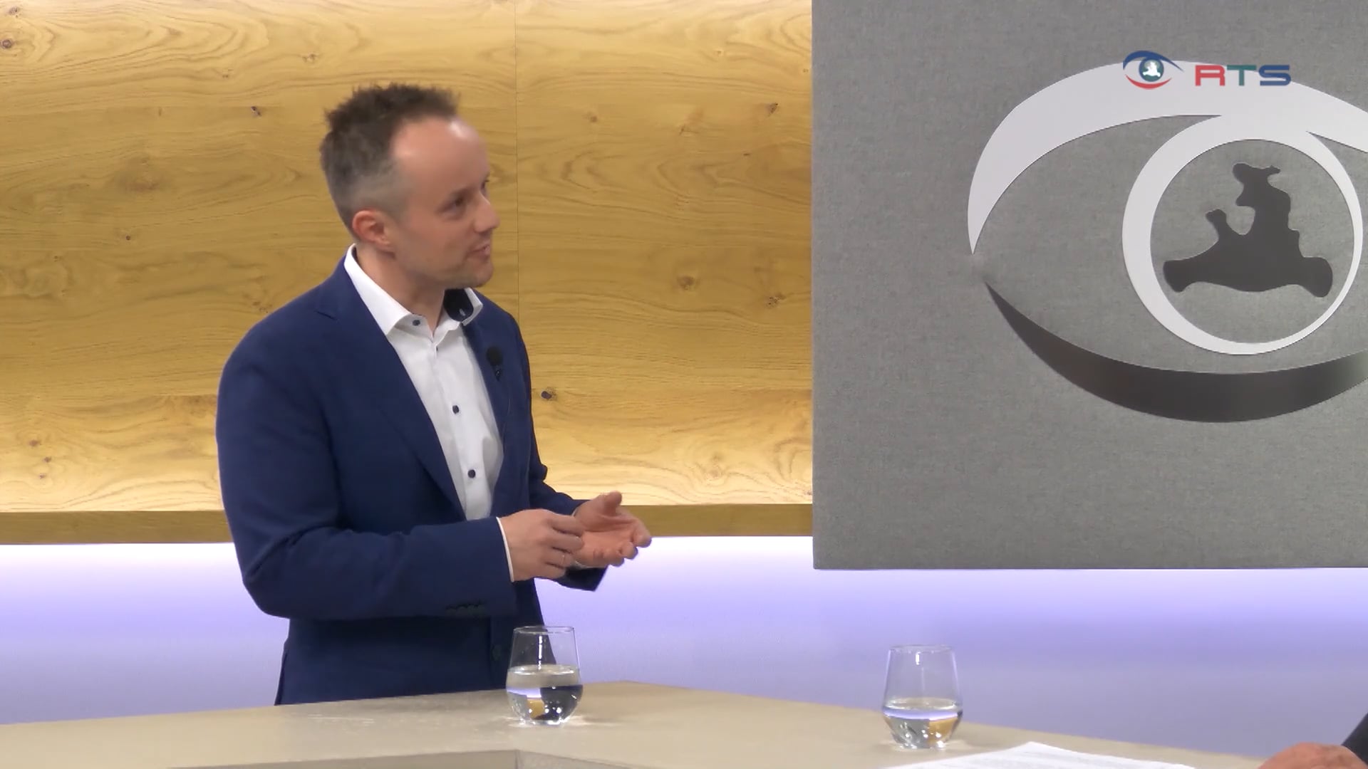 volkskultur-plant-uni-lehrgang-ronny-bitschnau-im-talk