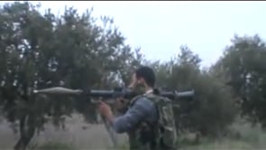 استهداف دبابة لقوات النظام بواسطة قاذف RPG من قبل كتيبة 15آذار