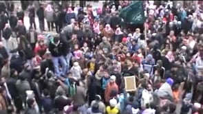 مظاهرة حاشدة بقيادة المنشد علوش في حي بابا عمرو في مدينة حمص في أحد "عهد الوفاء للشهداء"