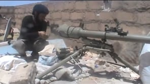 تجهيز مدفع SBG9 لضرب مقرات النظام في مدينة دير الزور