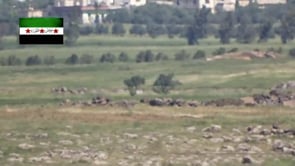 استهداف مواقع تنظيم الدولة الإسلامية بصاروخ تاو من قبل جيش الثورة في تل عشترة في محافظة درعا